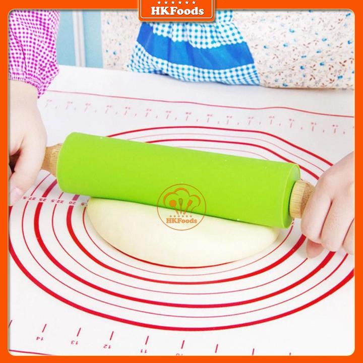 Combo Tấm Lót Nhào Bột 40*50cm Và Cán Lăn Bột Silicon 38cm