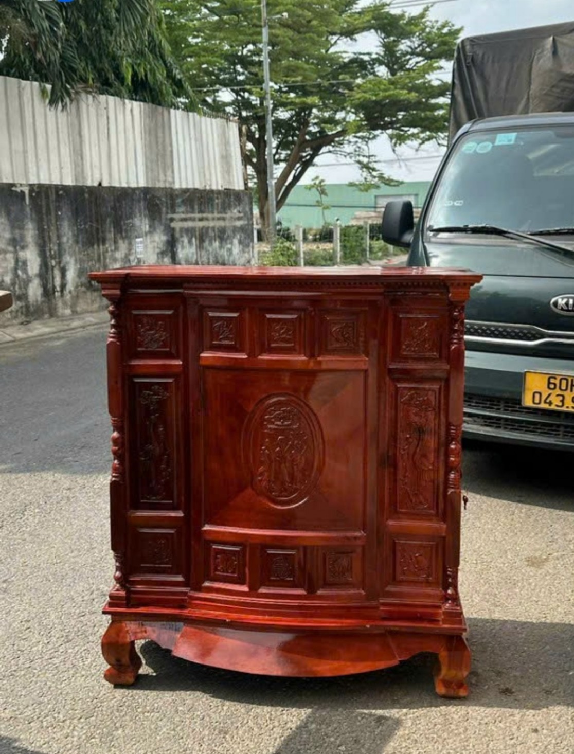 TỦ THỜ GIA TIÊN,TỦ THỜ GỖ TRÀM NGANG 1M07 CAO 1M20