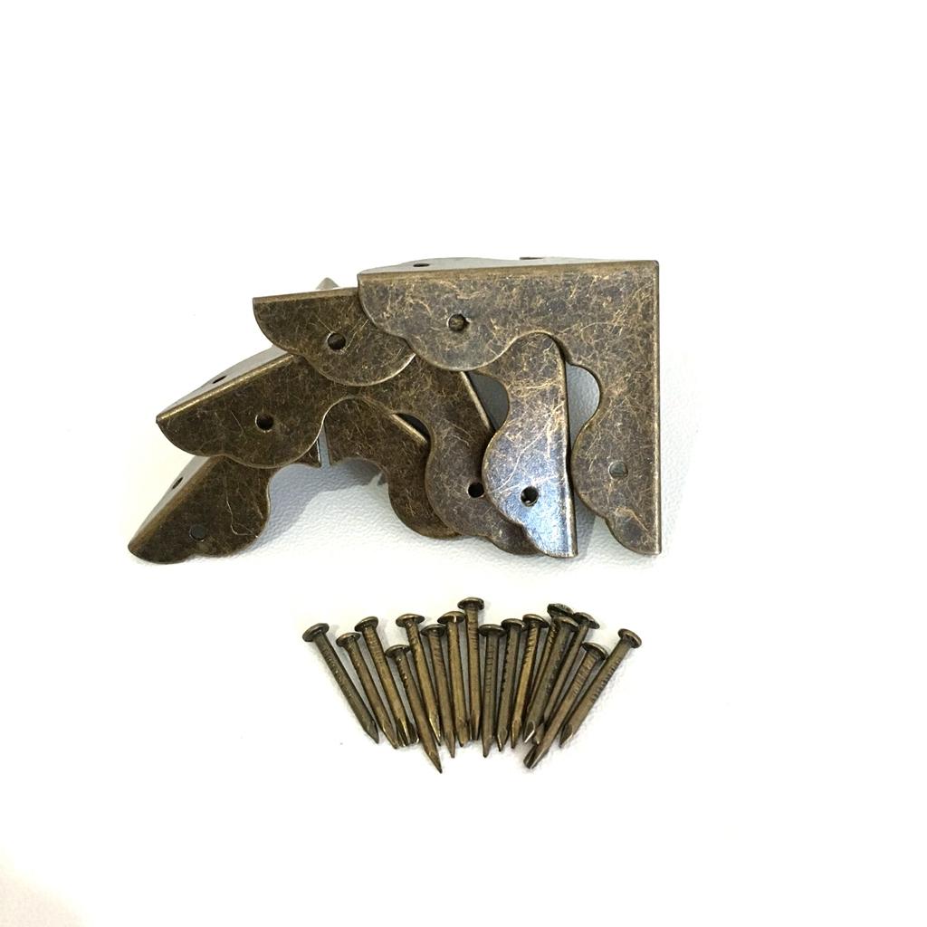 4pcs Decorative Vintage Jewelry Gift Box Corner Edge Guards Protectors Cover