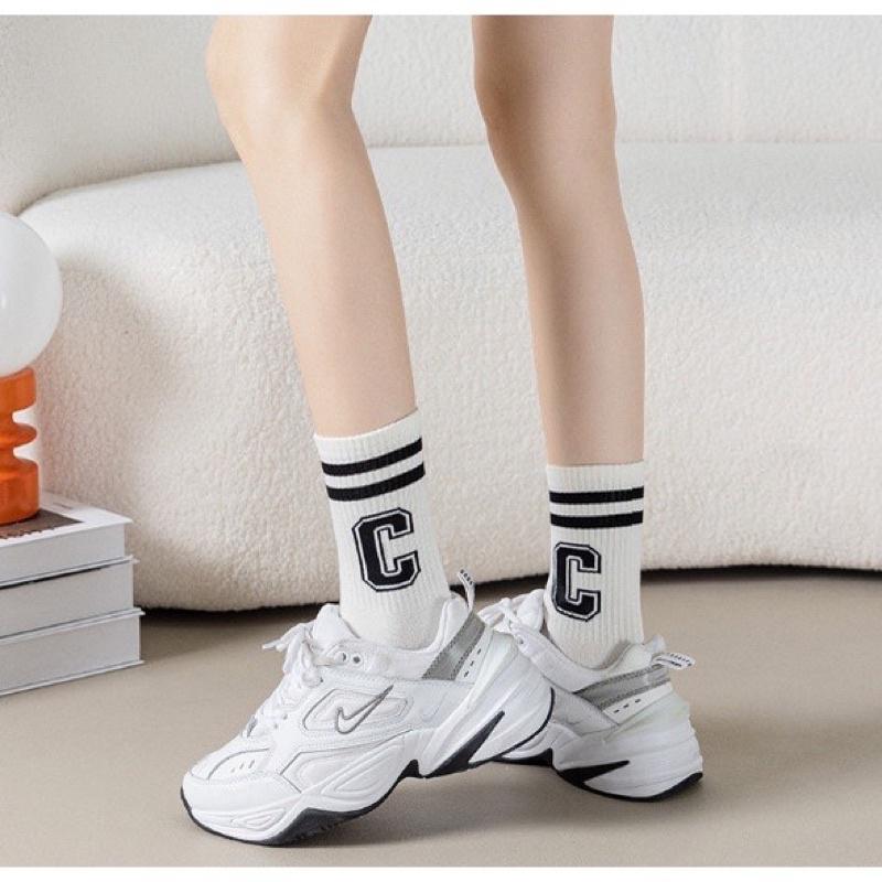 Set 8 đôi tất chữ CFREESHIPVớ cotton Kẻ Sọc Đen trắng thể thao cổ cao phong cách thể thao, trẻ trung, năng động. (sỉ