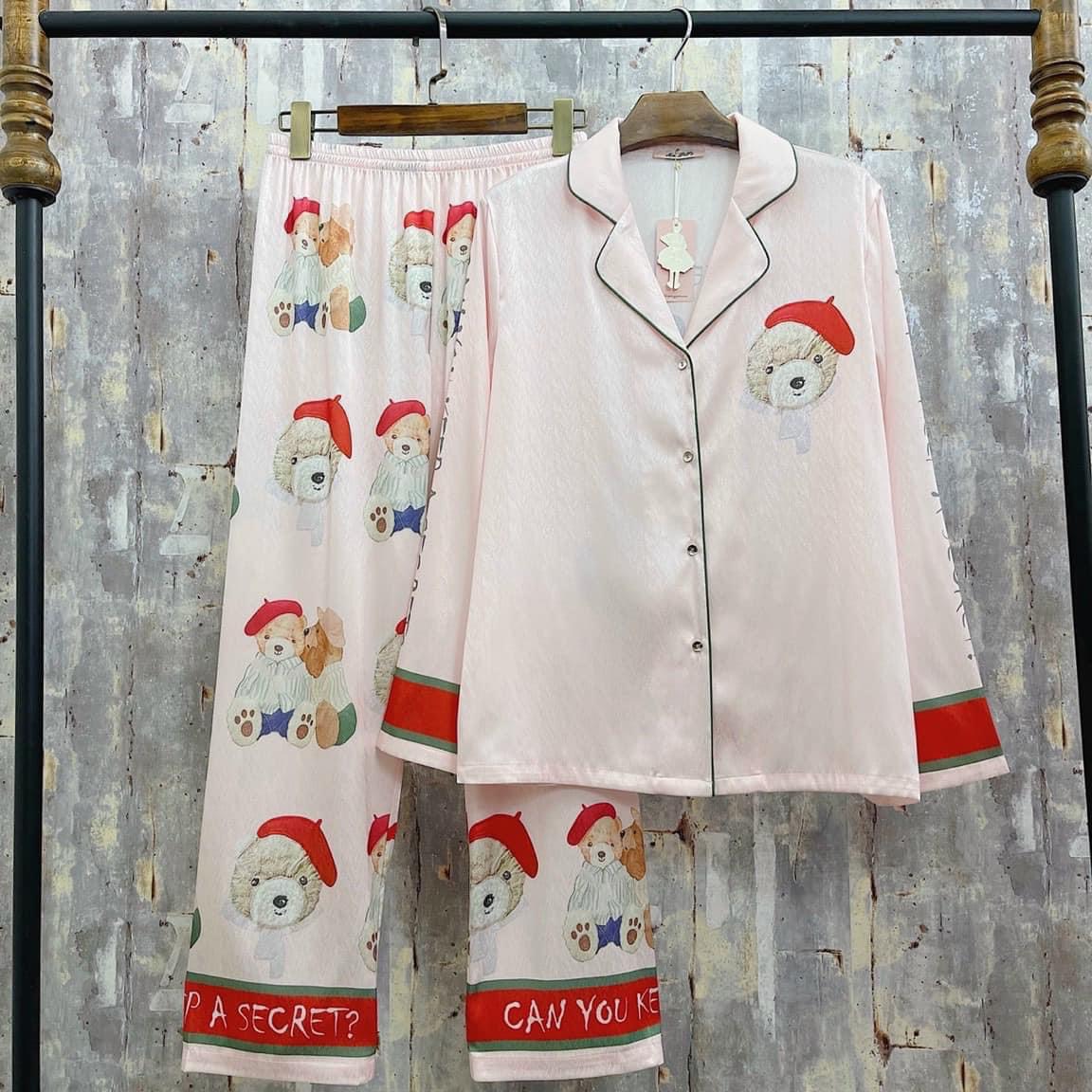 Bộ Pyjama QC siêu hot cổ vét độc lạ sang chảnh