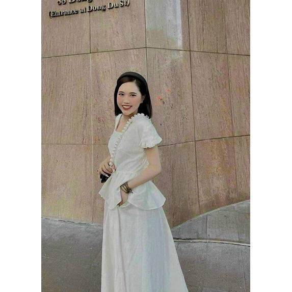 Đầm midi trắng peplum bèo hở lưng