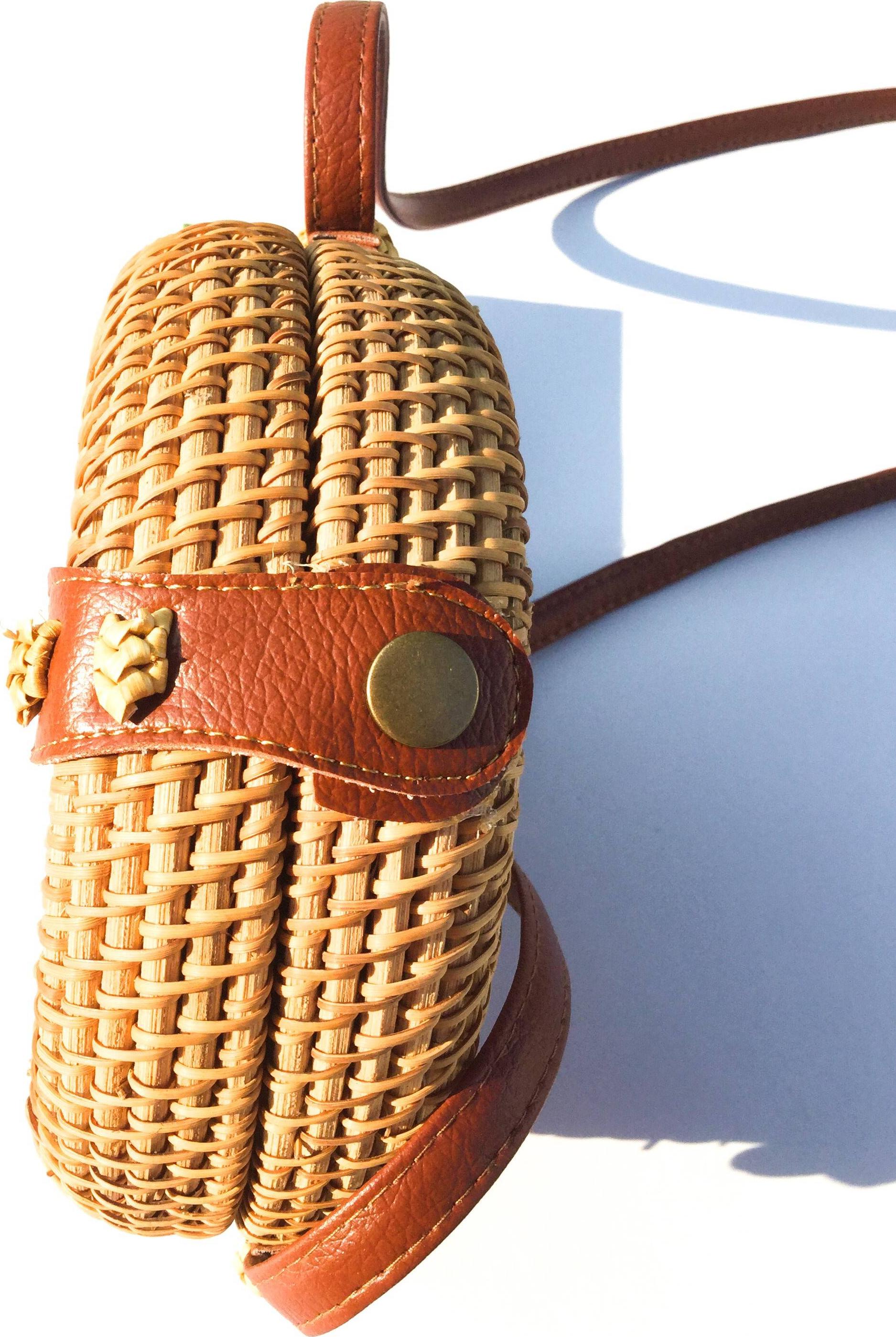 Túi mây tre đan trơn mấn góc - Lớn 20cm