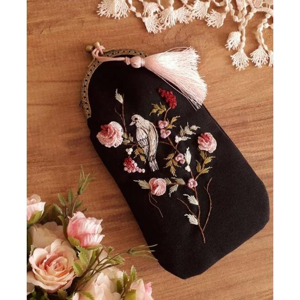 Bộ thêu tay thủ công Túi Xách xinh xắn -kit nguyên liệu tự làm - Nana Handmade Shop - Túi Thêu hoa hiện đại