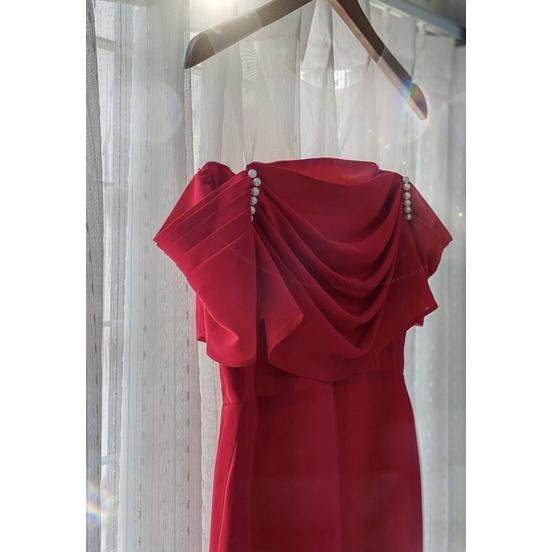 Sandra Dress | Đầm trễ vai xếp ly phối ngọc Story.clothes thời trang nữ