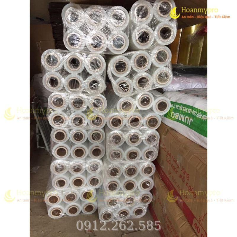Cuộn Màng PE Bọc Hàng 2,4Kg Màng Chít Quấn Pallet