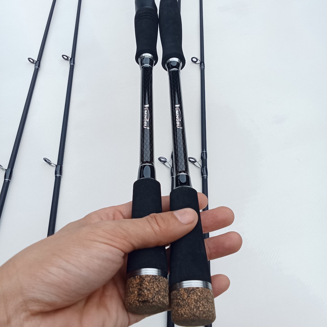 Bộ Cần Câu Lure Máy Ngang - Cần Hunting Black 2 Ngọn + Máy Ngang + Phụ Kiện