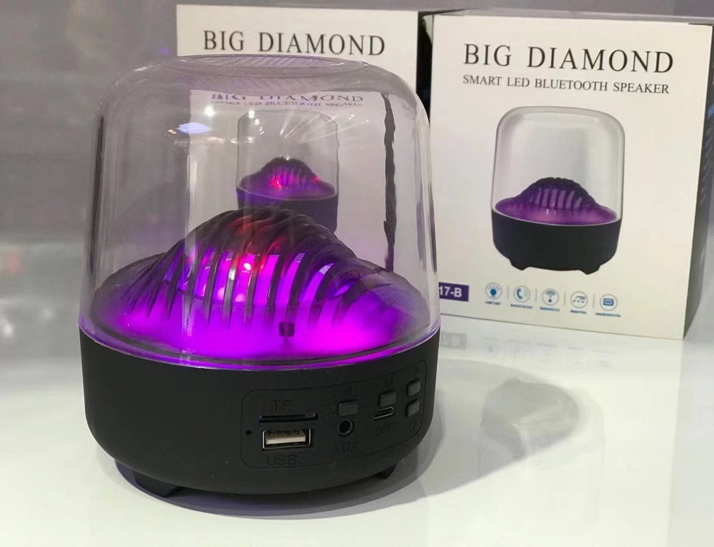 Loa Bluetooth Big Diamond L17 Lanith - Loa Mini Không Dây Di Động - Thiết Kế Trong Suốt, Đèn Led Đổi Màu Kiêm Đèn Ngủ - Kết Cấu Âm Thanh Vòm Siêu Hay Bass Ấm - Công Suất 5W, Có Khe Cắm Thẻ Nhớ - LBD00017-CAP00001