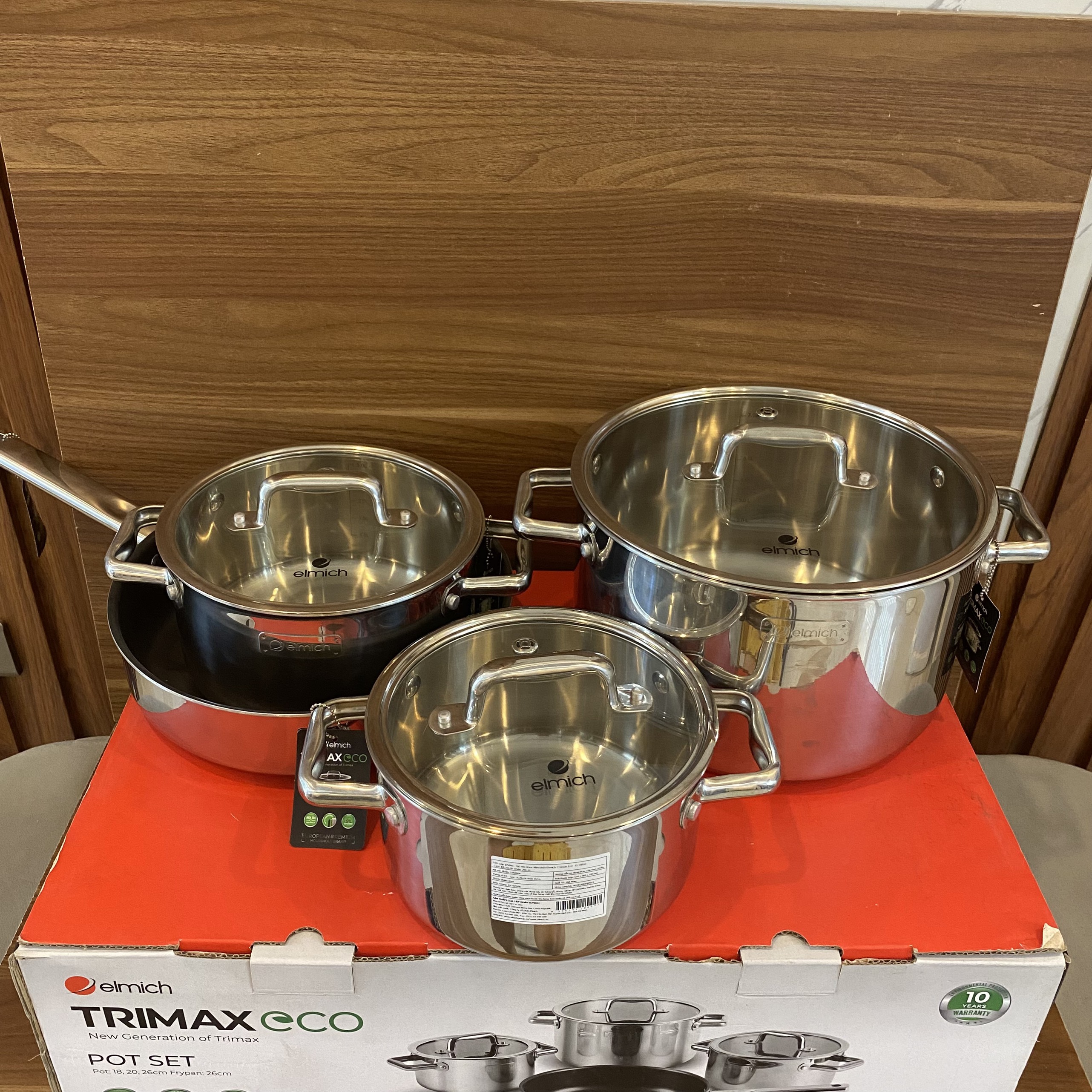 Bộ 4 Nồi Chảo Inox 304 Đáy Liền Khối Elmich Trimax ECO EL-8004 size 18, 20, 26, chảo 26cm 