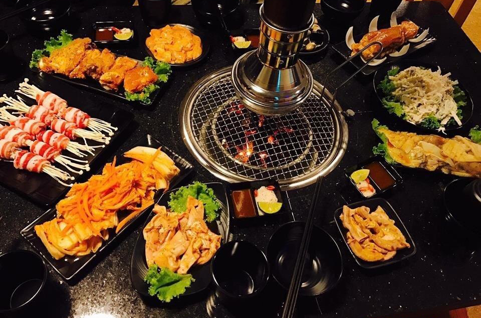 Bếp nướng than hoa cho nhà hàng, bếp nướng không khói hút trên BBQ Hàn Quốc