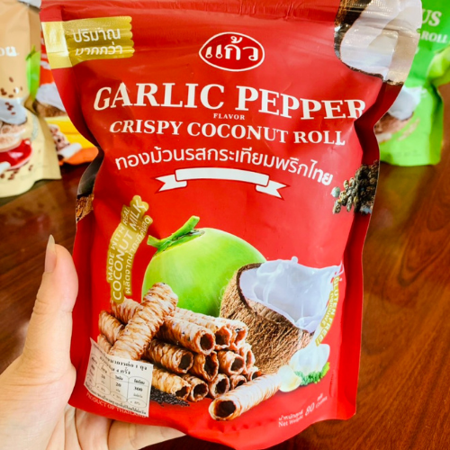 Bánh Kẹo Ăn Vặt Cuộn Dừa Thái Lan Kaew Vị Tỏi Tiêu