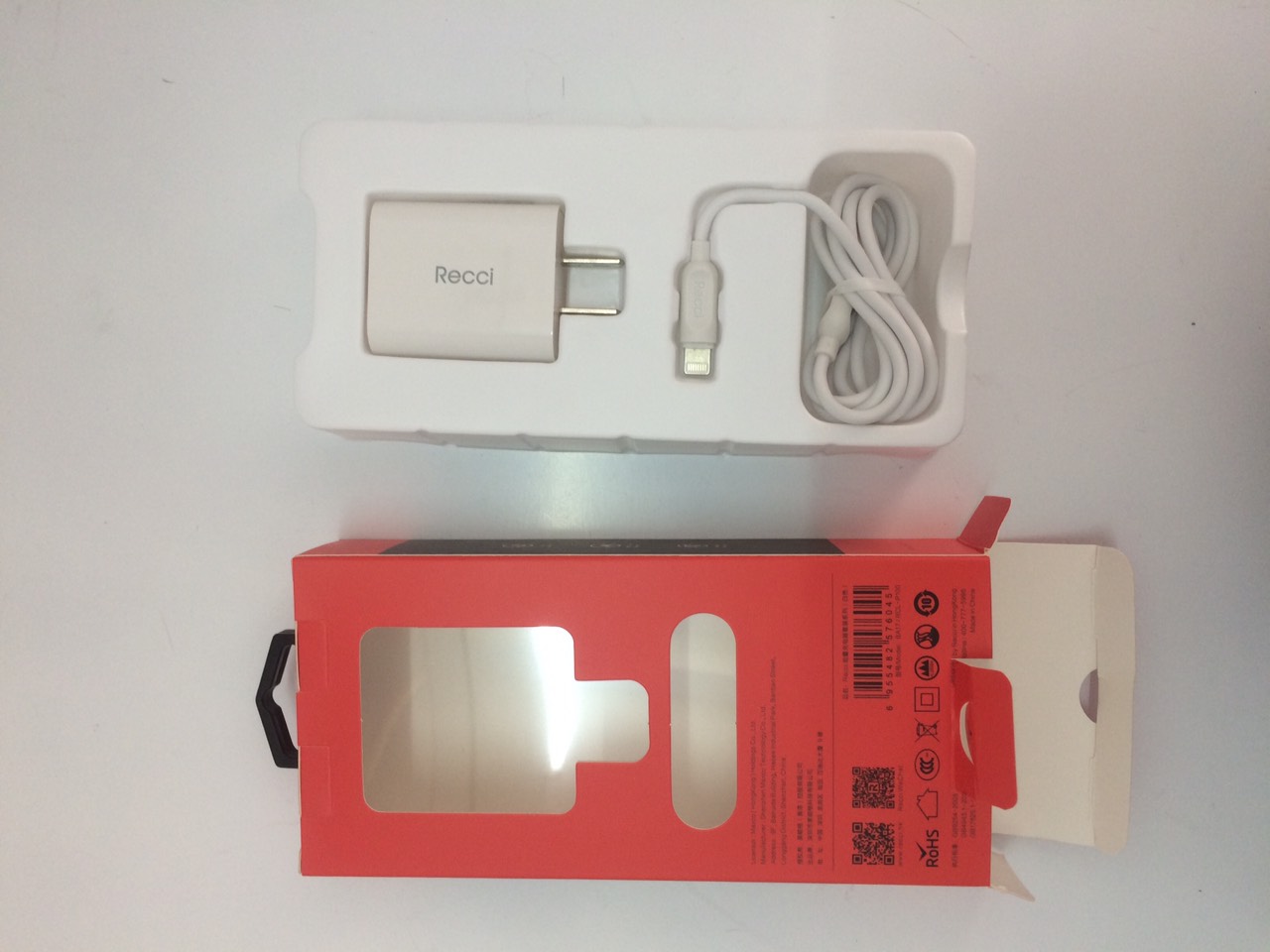 Sạc Recci BA17+RCL-P100, Gồm: Sạc Adapter + Cáp Sạc Lightning Cho Iphone, Ipad – Hàng Chính Hãng