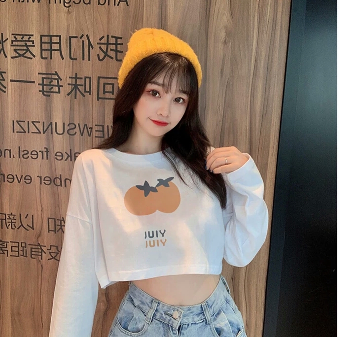 Áo croptop tay dài form rộng in hình cà chua