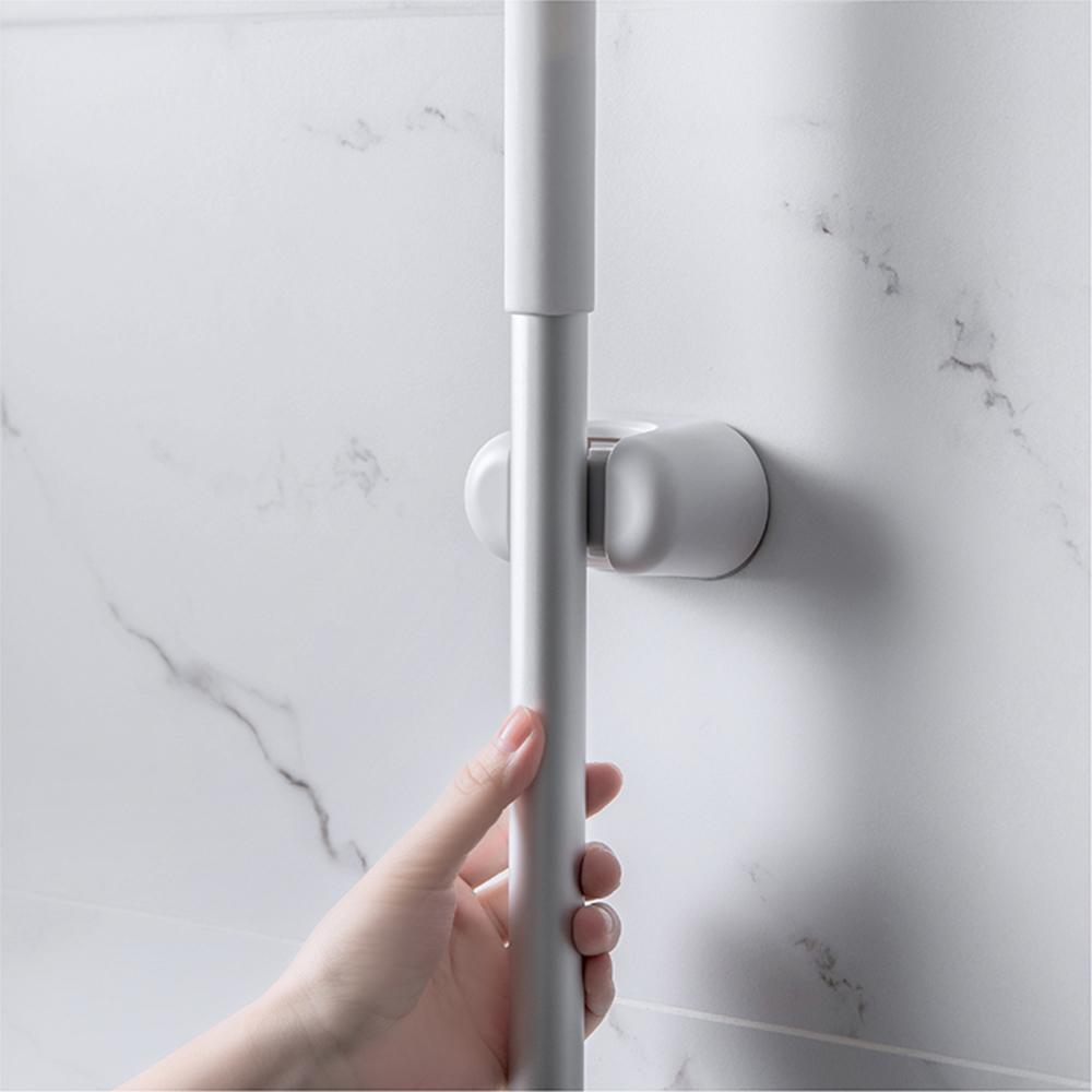 Giá đỡ cây lau nhà với tấm dán phía sau không cần khoan tường