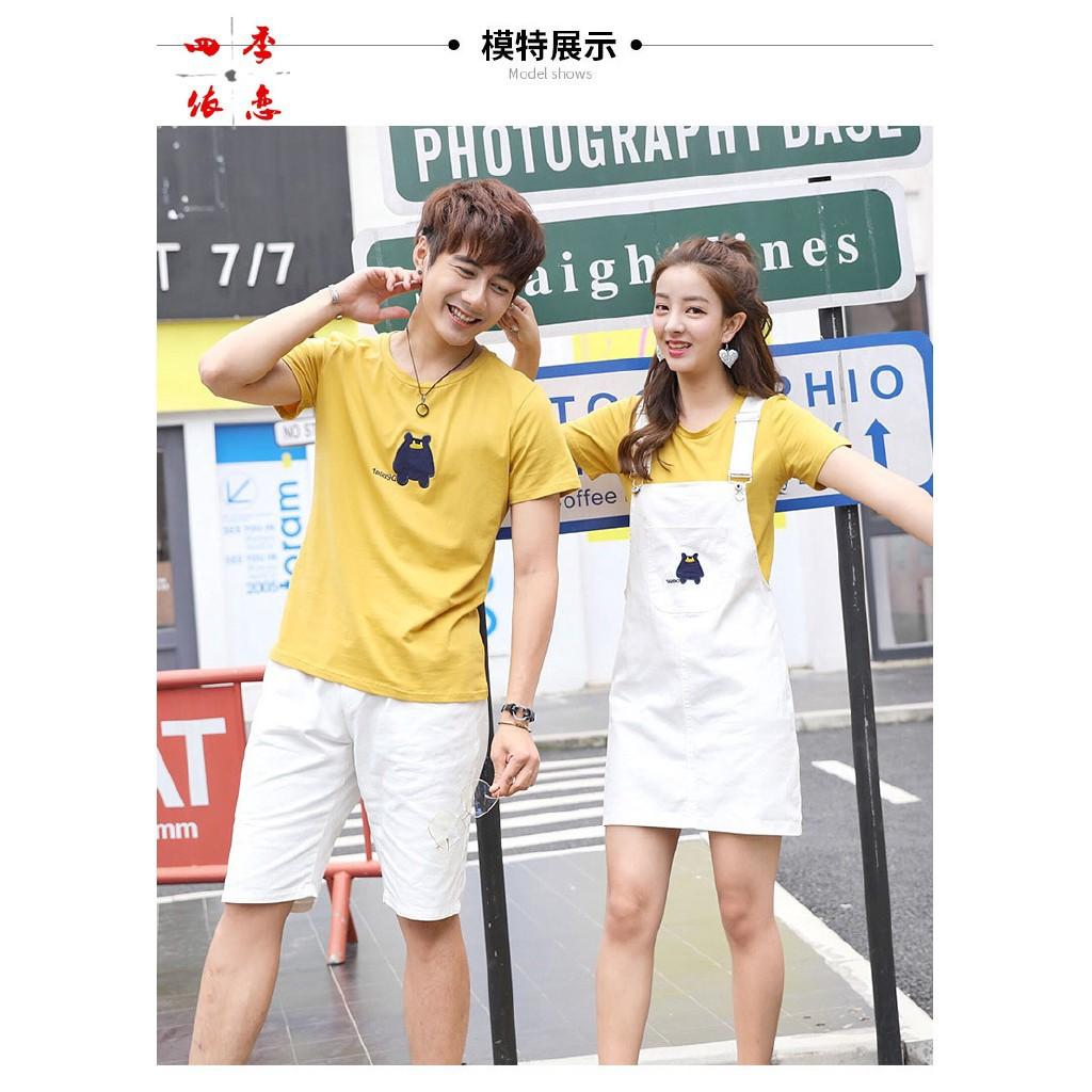 Áo cặp nam nữ ️FREESHIP️ set áo thun đôi màu vàng logo thêu kèm váy yếm và quần short kaki màu trắng đẹp AT31