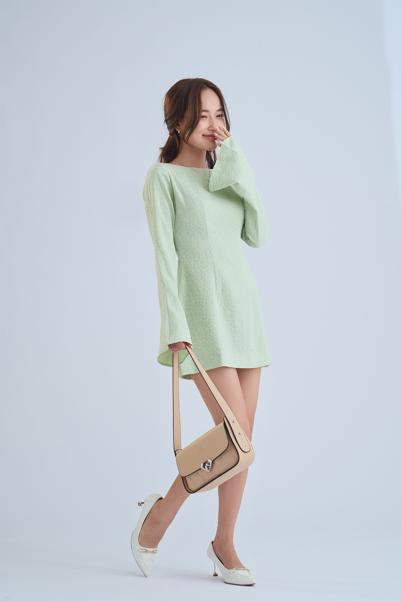 Túi Yuumy ( Thời trang nữ hình chữ nhật khóa cài kim loại size 23 - Túi đeo vai da Seasand YN234 )