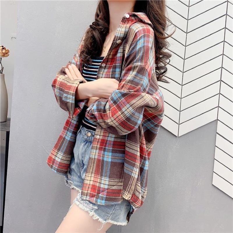 Áo sơ mi caro cánh dơi logo túi nhiều màu Lovi