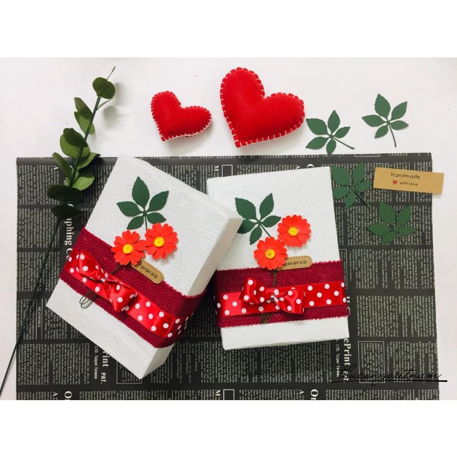 Hộp Quà Gói Sẵn Valentine và 8-3 (13*18*5cm)