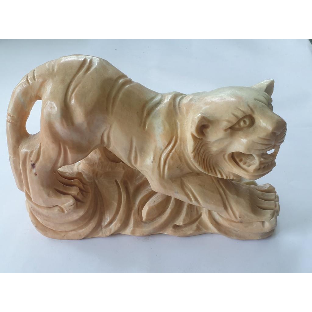 Tượng cọp hổ đá cà rốt trong bộ 12 con giáp