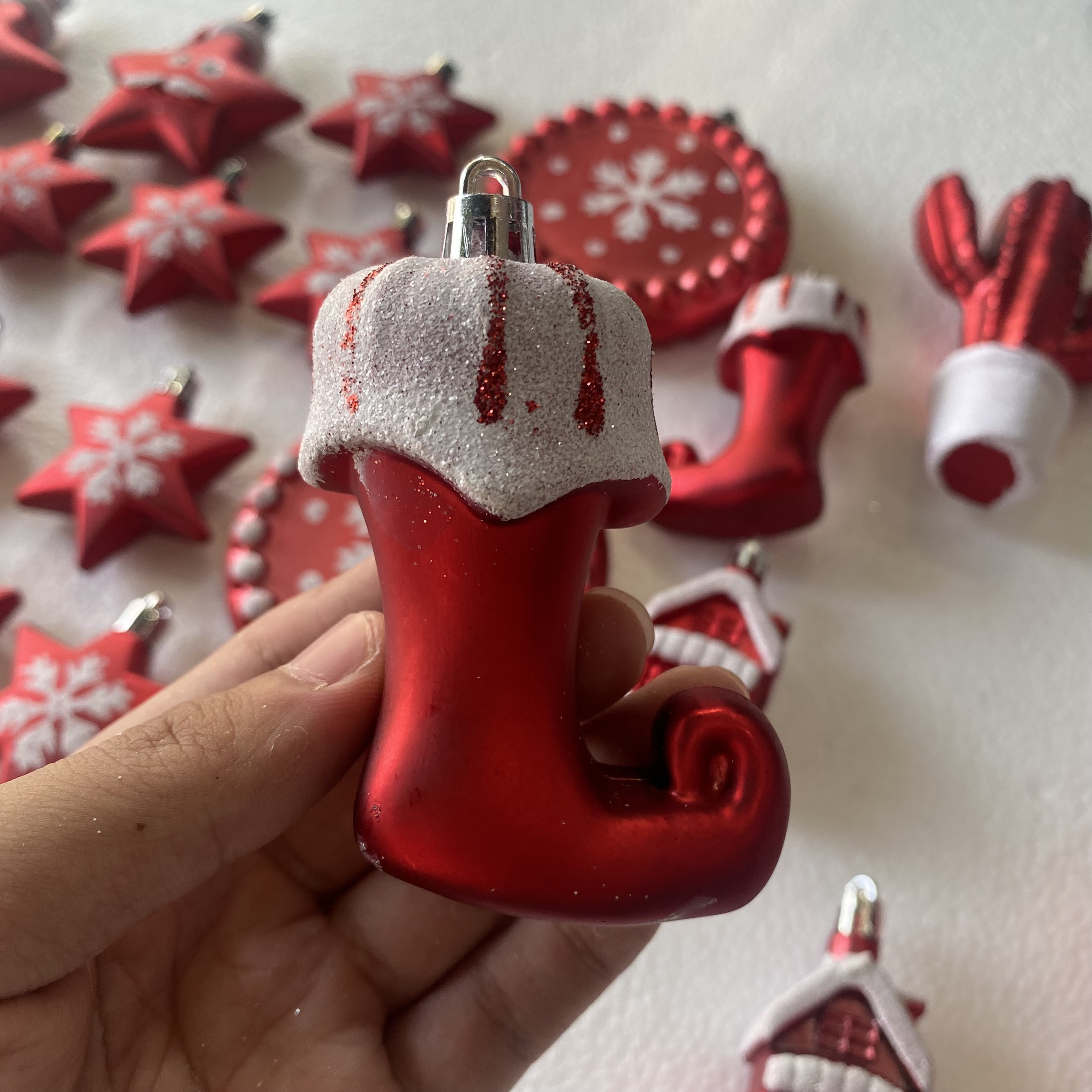 Set 21 món đồ treo cây thông Noel trang trí Giáng Sinh màu ghi xám phủ nhũ lấp lánh sang trọng