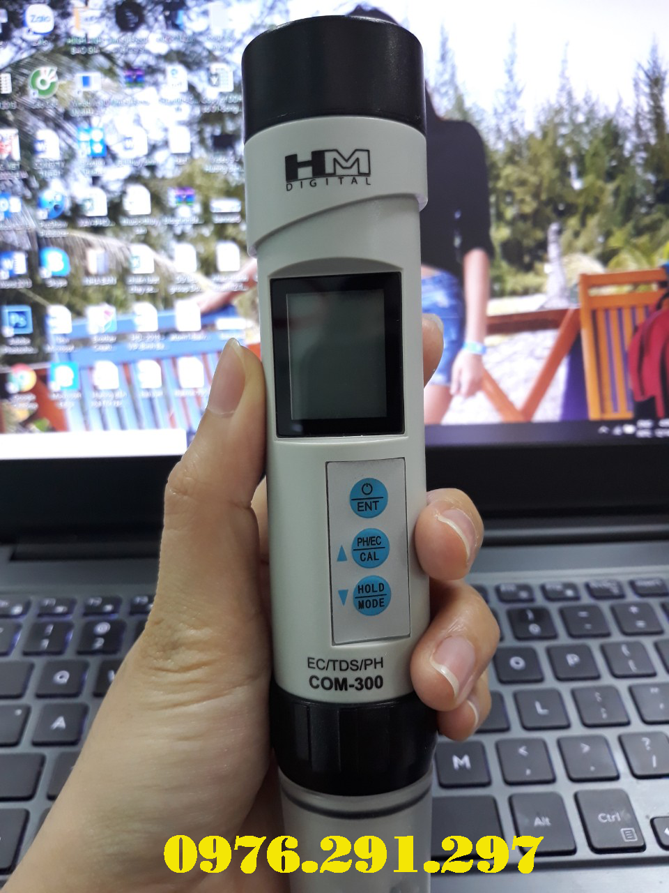 Bút đo PH/EC/TDS/nhiệt độ của nước COM300 HMDigital_Mỹ