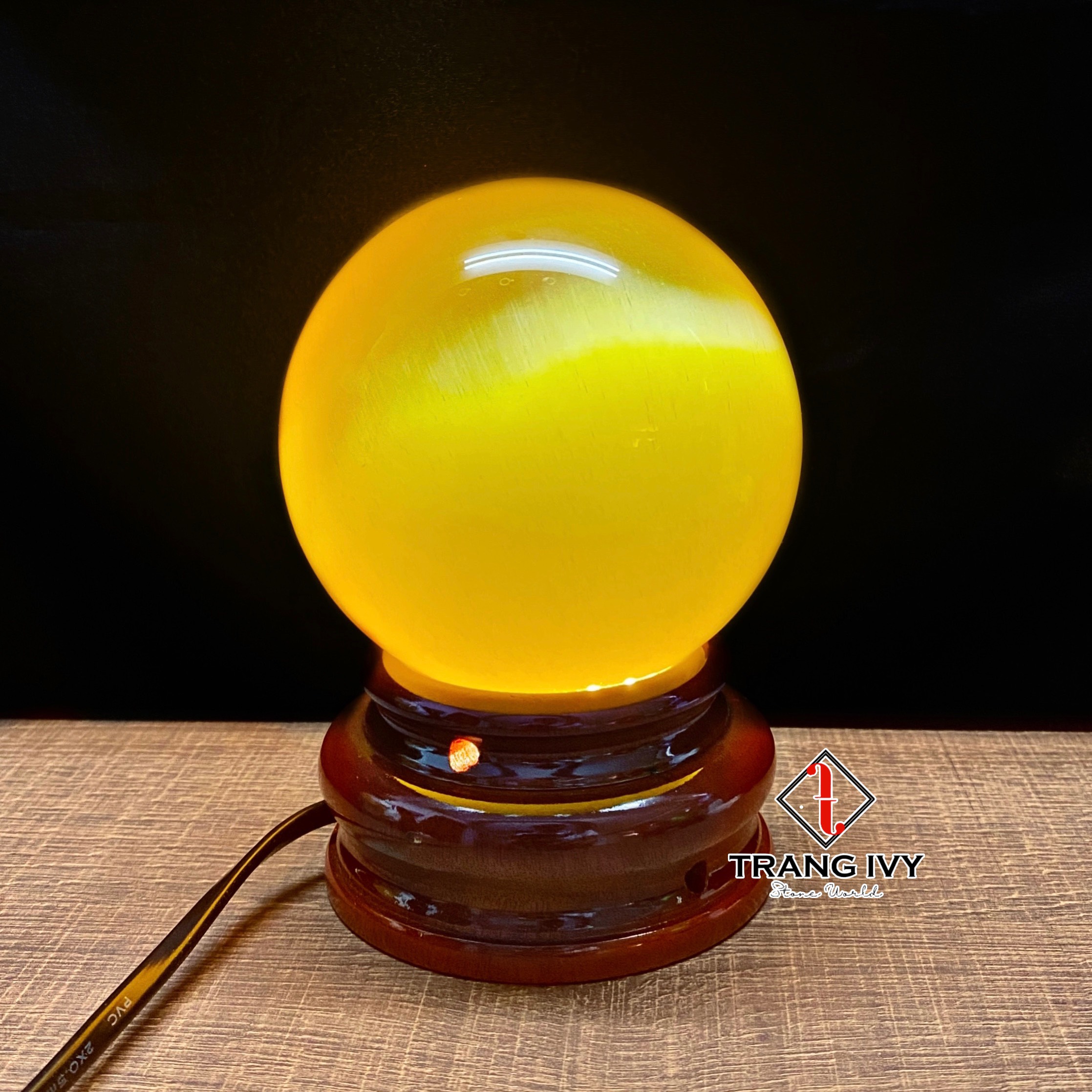 Quả Cầu Phong Thủy Đá Mắt Mèo