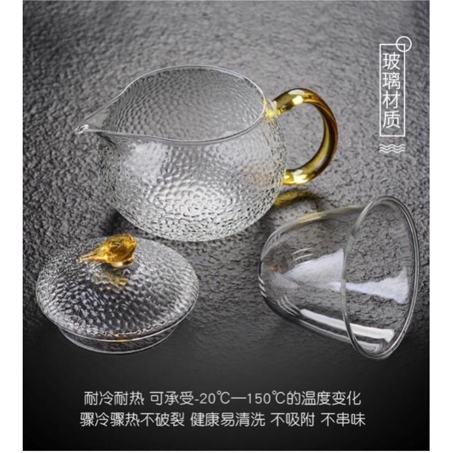 Ấm rót quai vàng có lọc trà