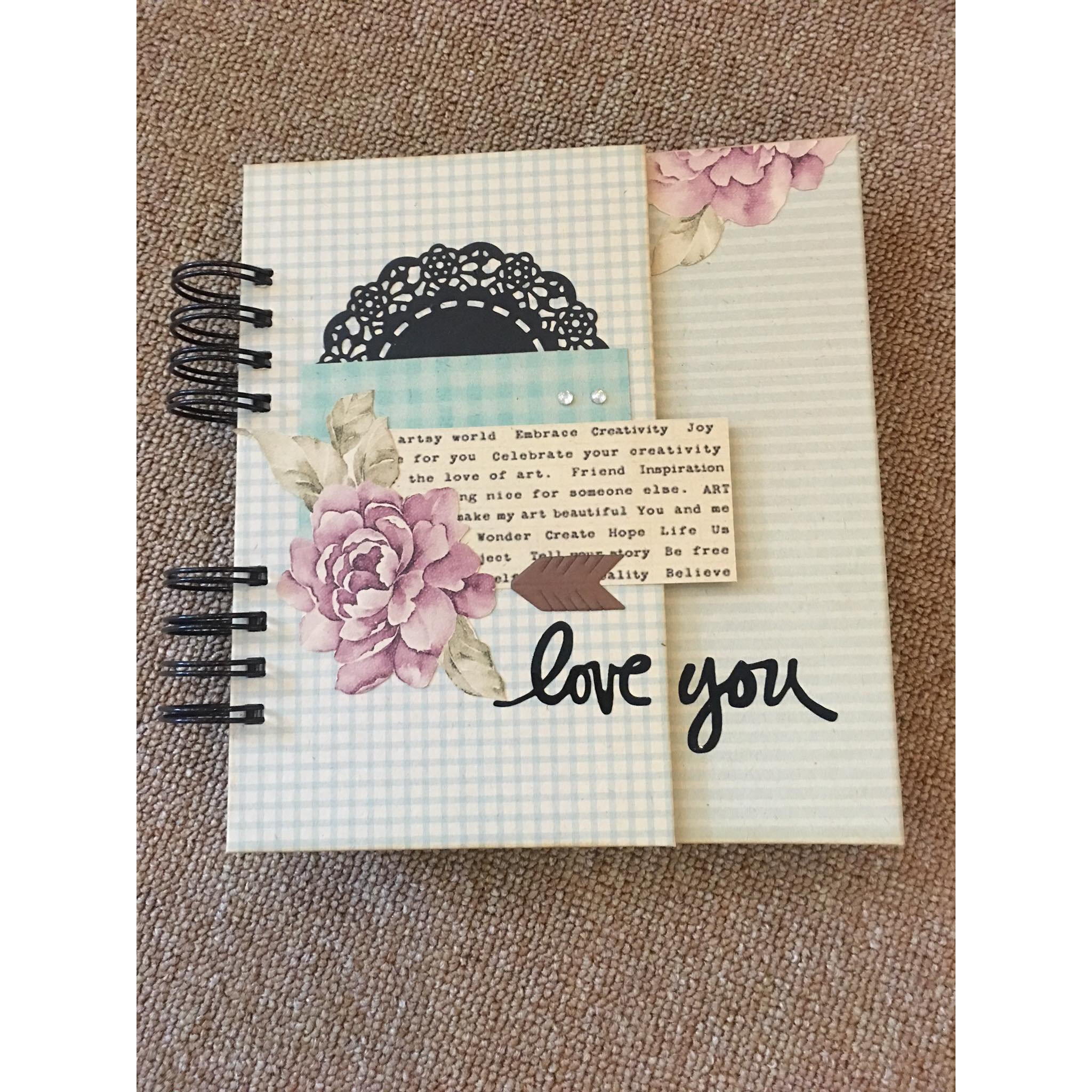 Album ảnh dạng lò xo - Love you