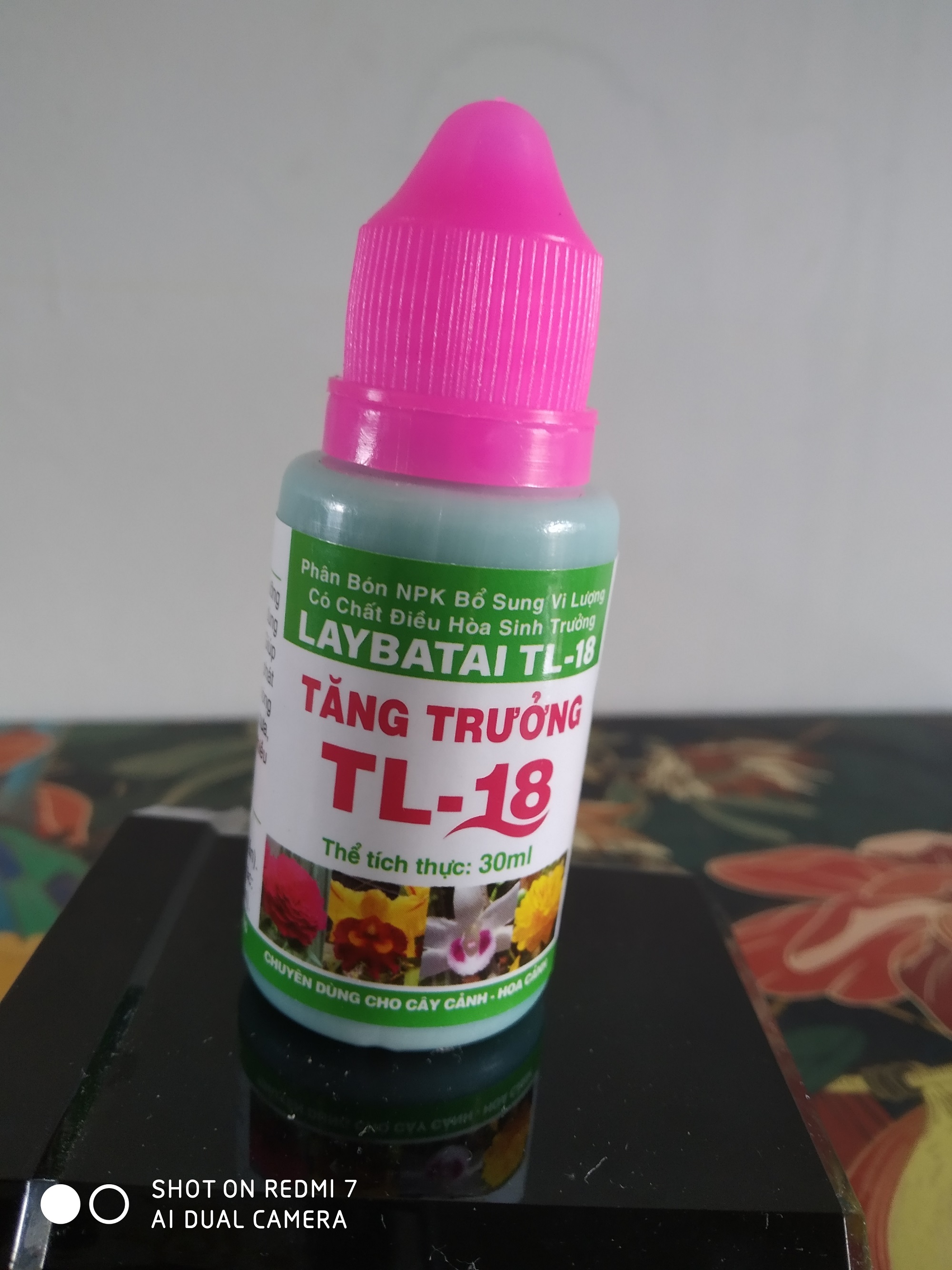 Phân bón NPK bổ sung vi lượng có chất điều hòa sinh trưởng LAYBATAI TL-18 - Chai 30 ml