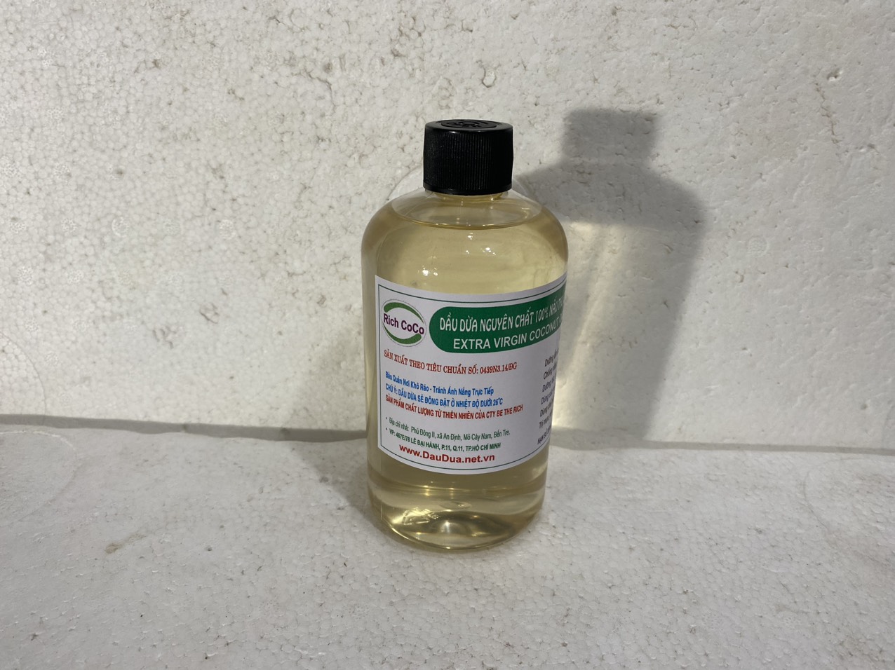 DẦU DỪA 100% NGUYÊN CHẤT BẾN TRE - NẤU THỦ CÔNG – RICH COCO - EXTRA VIRGIN COCONUT OIL - CHAI 500ml