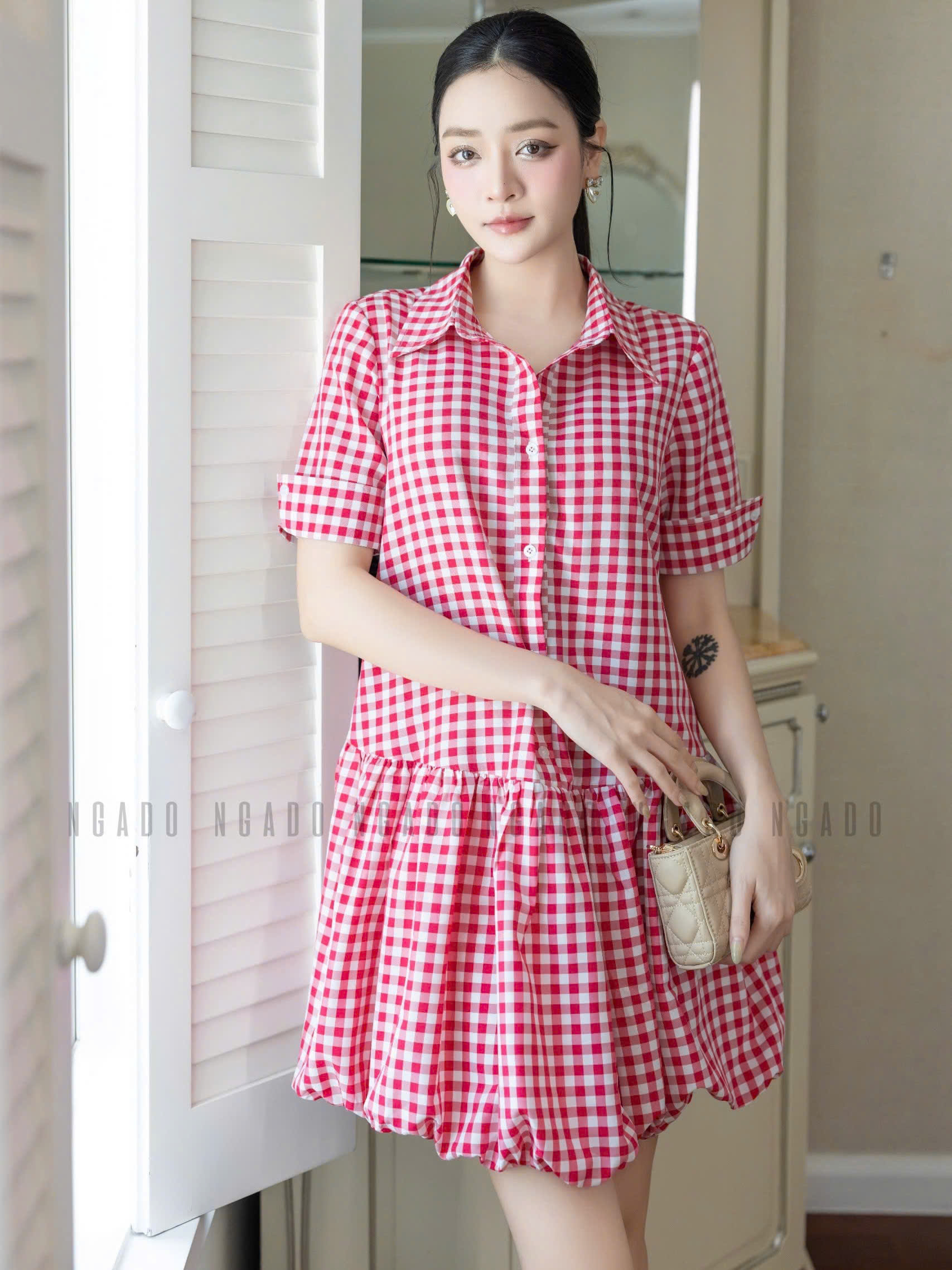 Đầm babydoll caro đỏ cổ sơ mi NGADO , đầm caro , đầm Nữ
