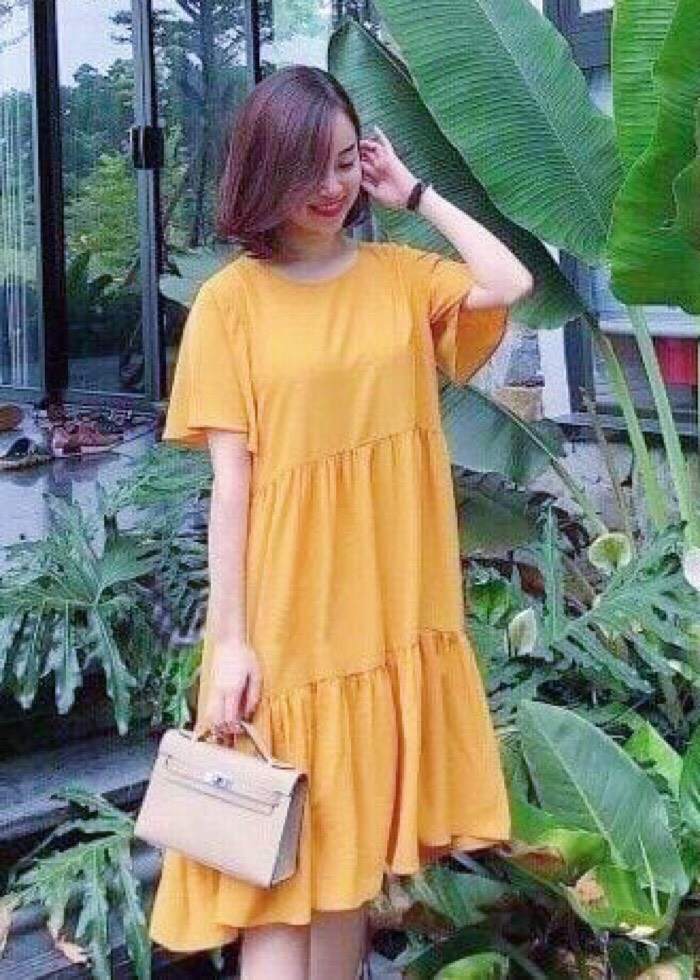 Đầm suông vàng 3 tầng
