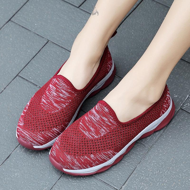 Giày Sneaker Thể Thao Nữ Màu Đen