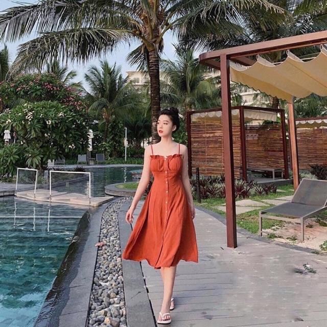 Đầm đũi xoè 2 dây cài nút có mút ngực xinh lung linh