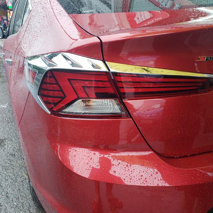 Bộ ốp bảo vệ, trang trí đèn xe Hyundai Elantra 2019