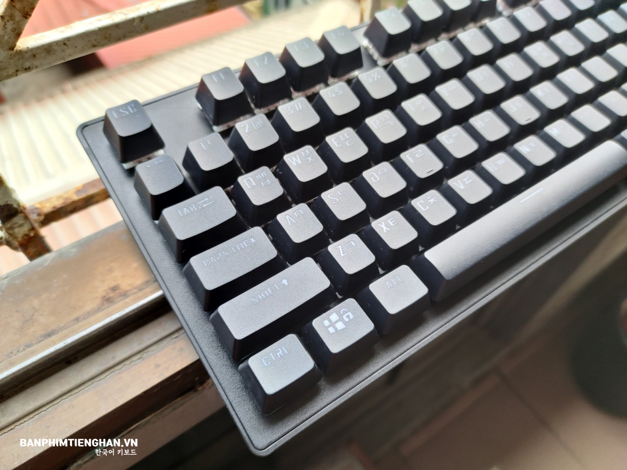 Bàn phím tiếng Hàn có dây Computer Keyboard TCKB-GE87 - Hàng chính hãng