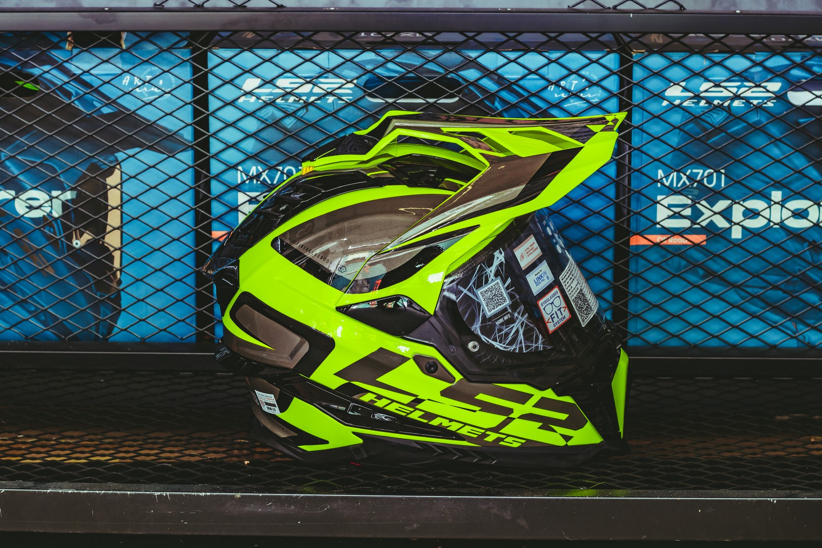 Mũ Cào Cào LS2 MX701 Explorer