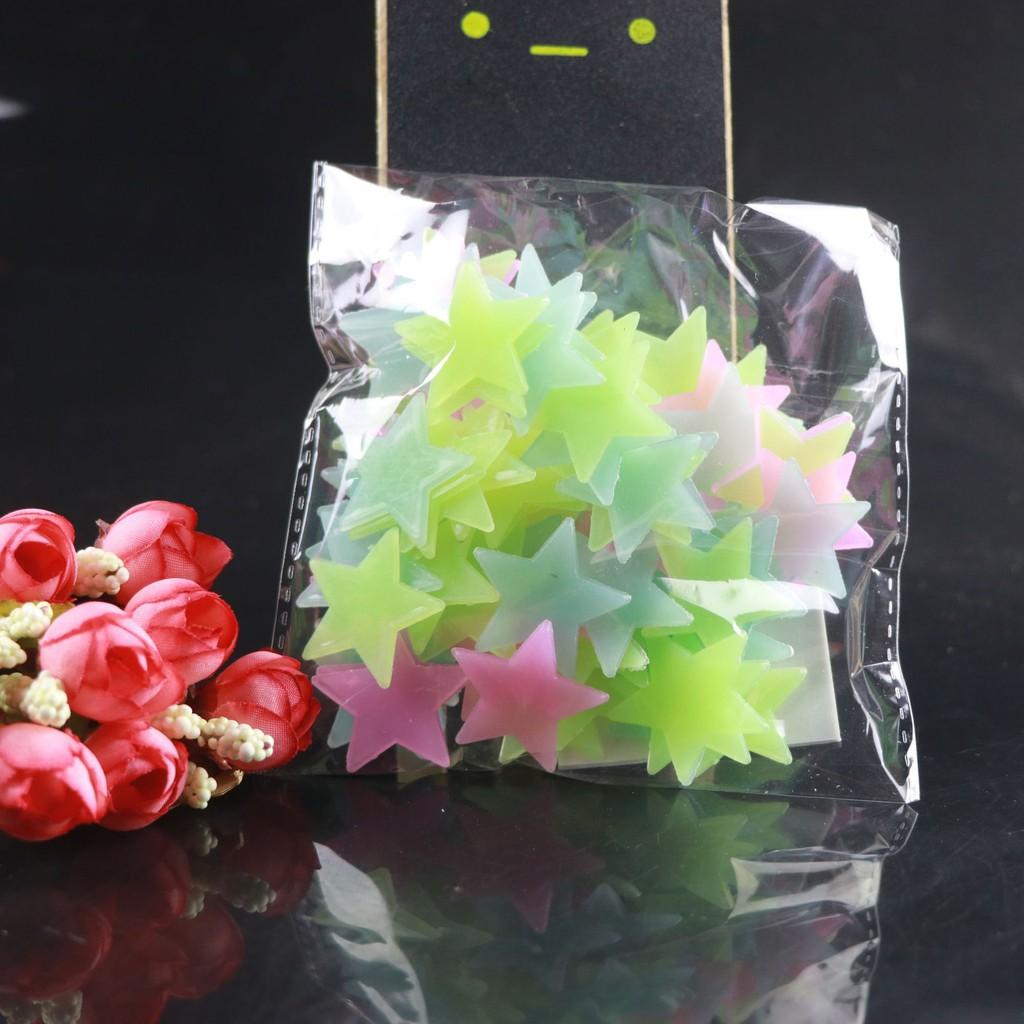 Ngôi sao dạ quang Gói 100 cái ngôi sao phát sáng dán tường trang trí phòng ngủ