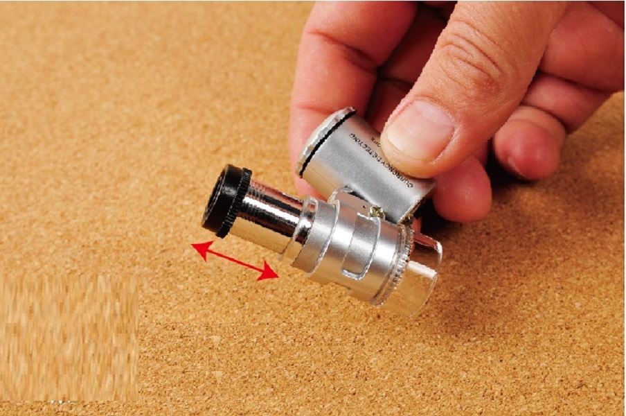Kính lúp bỏ túi siêu mini đèn gập hông minh độ phóng đại 60X