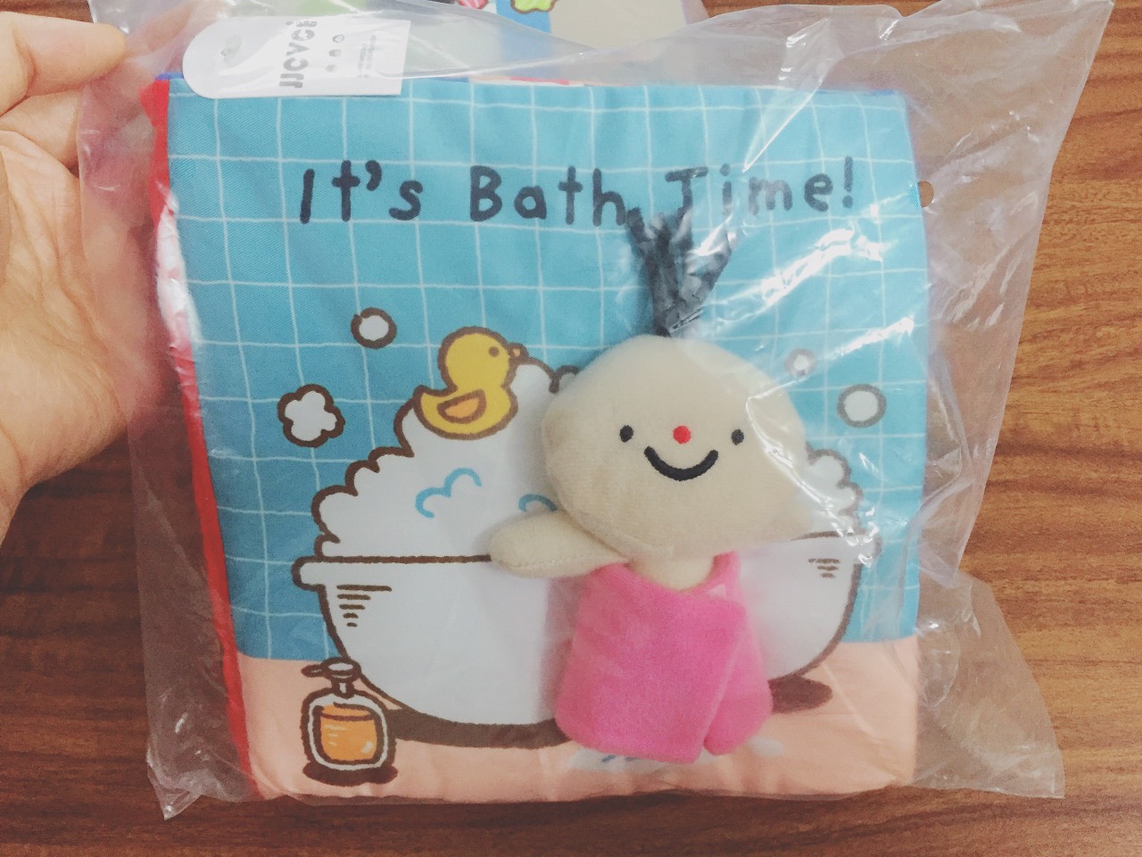 Sách vải It's Bath Time