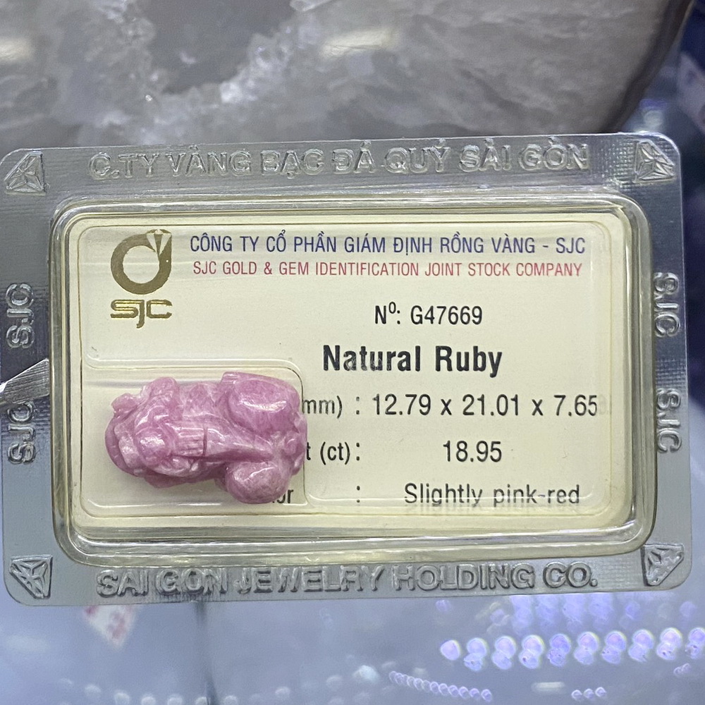 Tỳ Hưu Đá Ruby Kiểm Định Tự Nhiên Phong Thuỷ