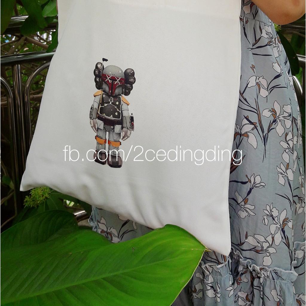 Túi tote trắng KAWS_3