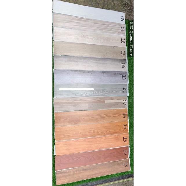 Sàn nhựa giả gỗ có keo sẵn kt 15cm x92cm