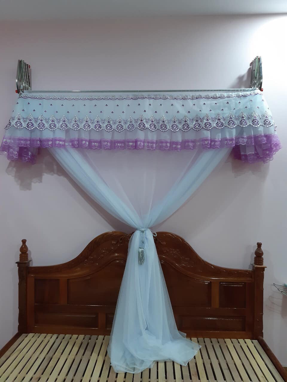 Chỉ màn không kèm khung, màn xếp gọn tiên dụng vải tuyn lạnh loại đẹp, hàng Việt Nam chất lượng cao