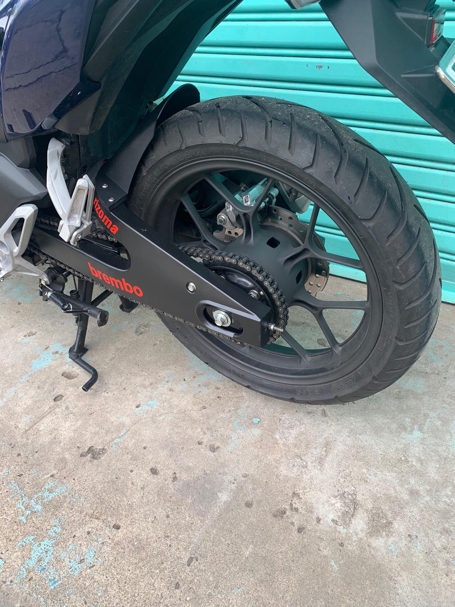 ỐP GẤP CHO WINNER X CÓ CHẮN BÙN CON CÓ TEM CHỮ BREMBO, RIZOMA