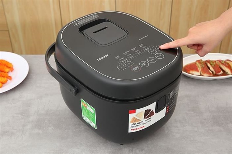 NỒI CƠM ĐIỆN TỬ 1.8L TOSHIBA RC-18DR4TVN - Hàng chính hãng