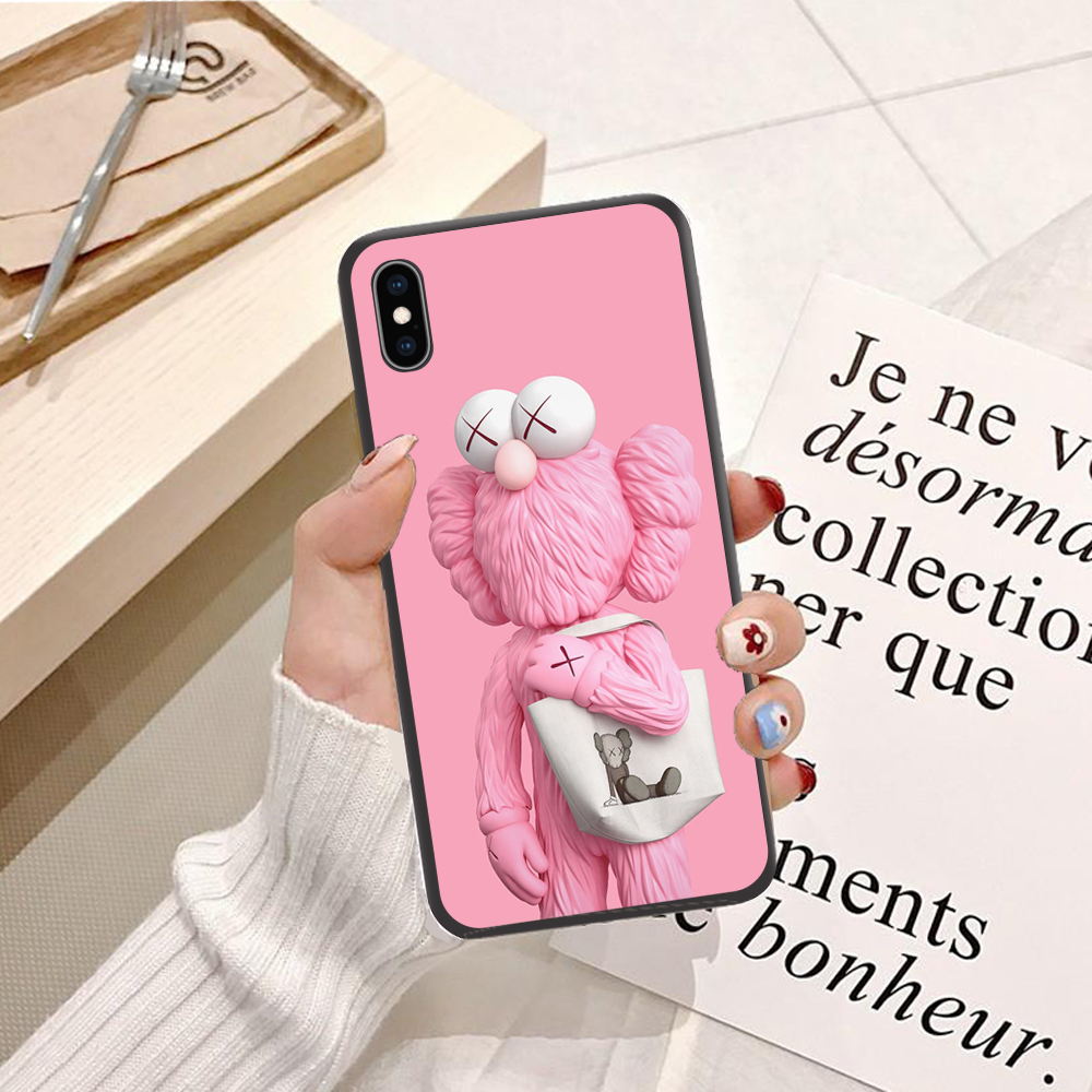 Ốp lưng điện thoại iPhone XS Max viền silicon dẻo TPU  hình Gấu KAW - Hàng chính hãng