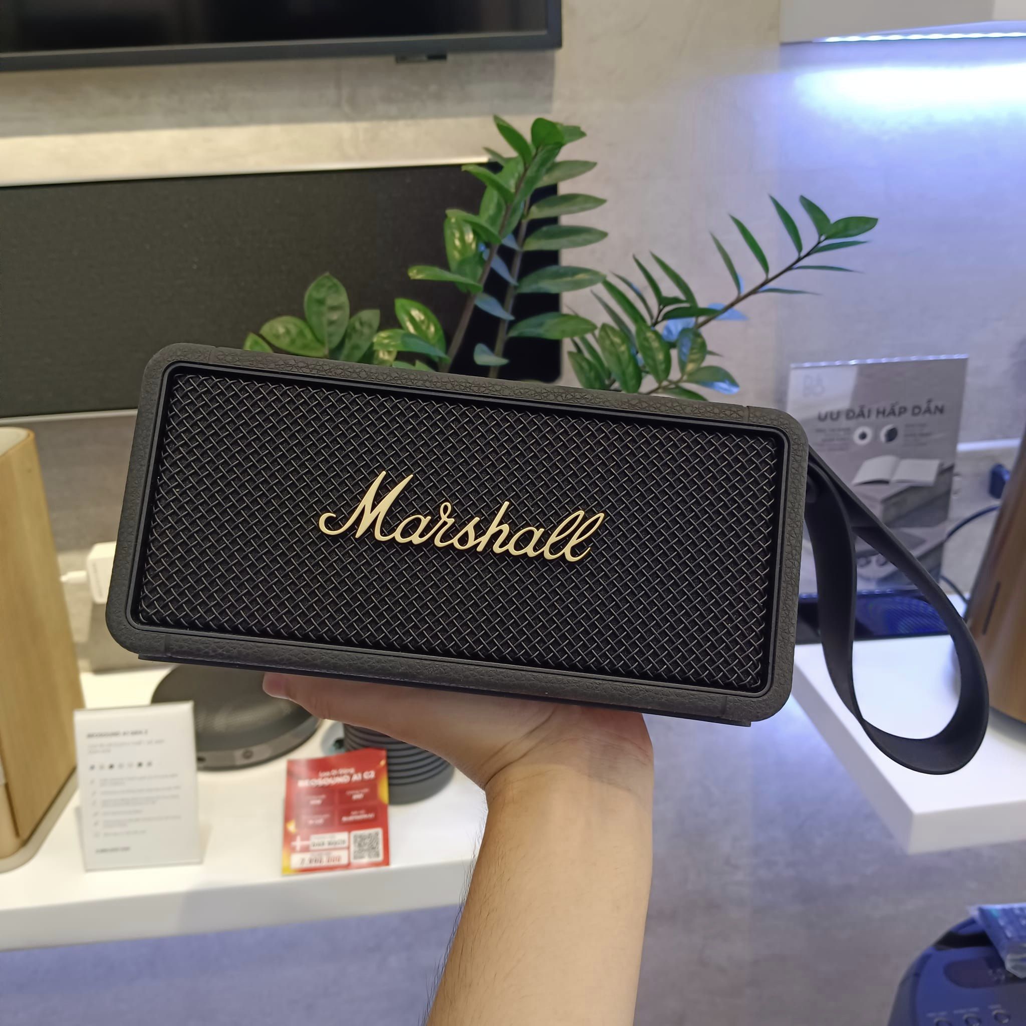 Loa Bluetooth Marshall Middleton - Hàng Chính Hãng ASH