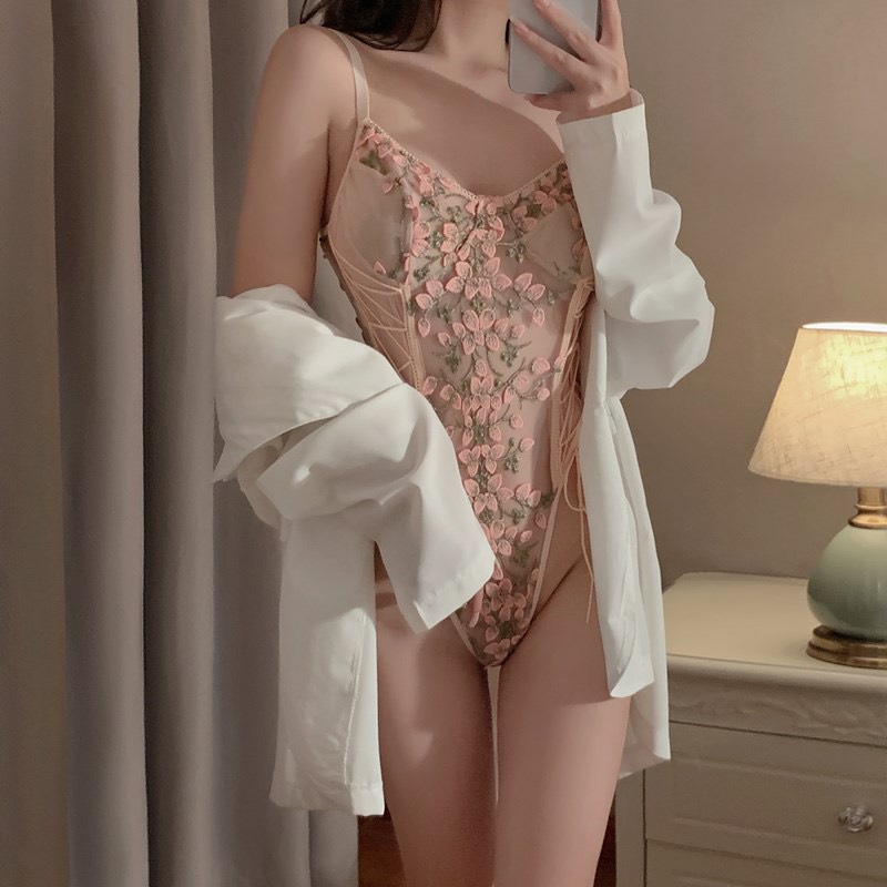 Bộ Bodysuit Hoa Nữ Tính - B.Lingerie