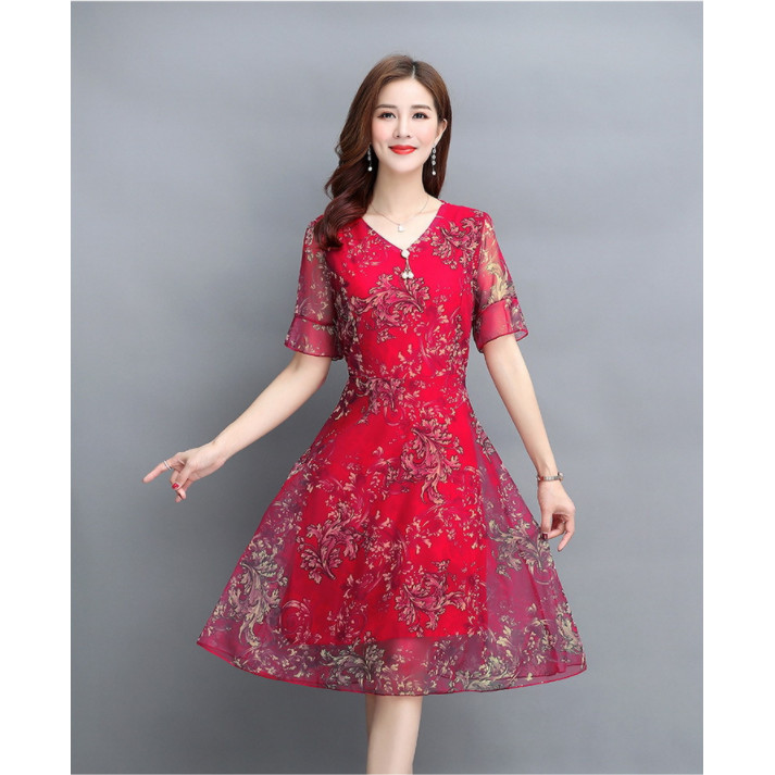 Váy Đầm trung niên cao cấp mẫu mới - Voan 2 lớp cho Mẹ dự tiệc sang trọng - Chất mềm mịn, siêu nhẹ, siêu mát họa tiết phối hoa